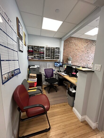 More Photos Of 459 7th Ave, Brooklyn Coworking Space
