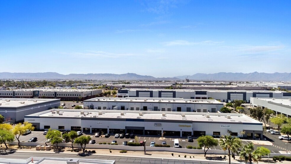 More Photos Of 4625 W McDowell Rd, Phoenix Unknown For Lease