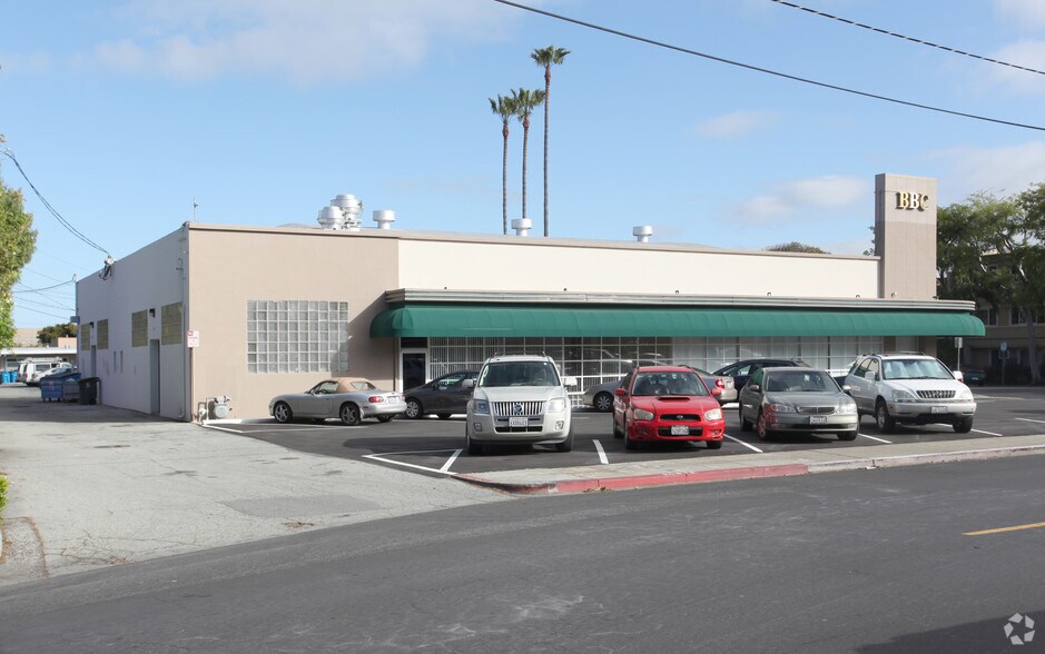 More Photos Of 1776 Laurel St, San Carlos Medical For Sale