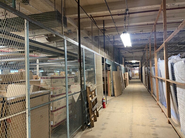 More Photos Of 831 Broad St, Utica Manufacturing For Lease