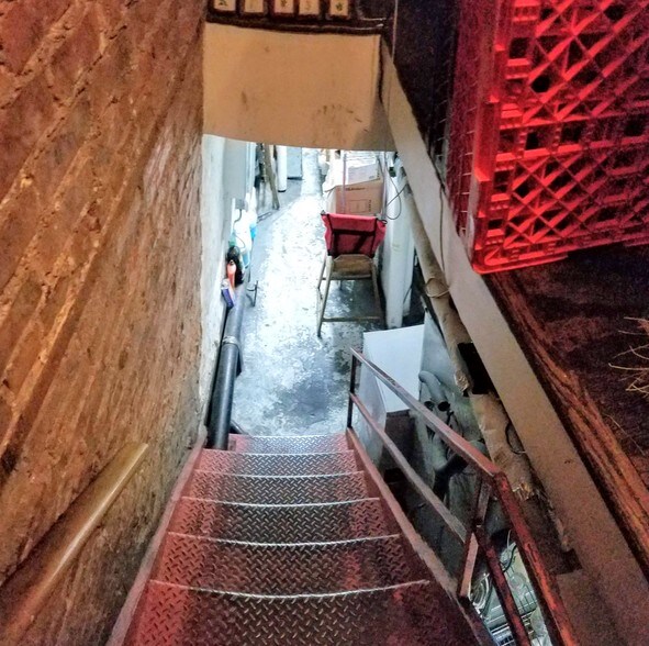 More Photos Of 550 Court St, Brooklyn Restaurant For Sale