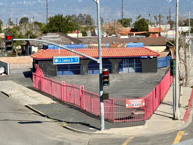 Primary Photo Of 661 S La Cadena Dr, Colton Auto Repair For Lease