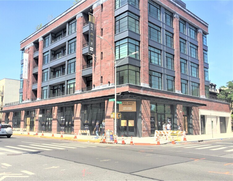 More Photos Of 329 Gates Ave, Brooklyn Apartments For Lease