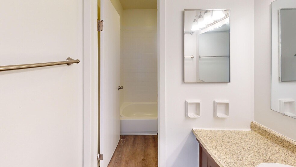 More Photos Of 240 Grovewood Pl, Beech Grove Apartments For Sale