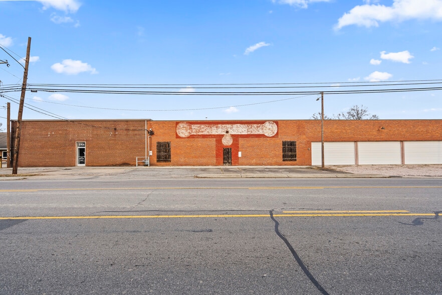 More Photos Of 1906 N Main St, Kannapolis Industrial For Sale