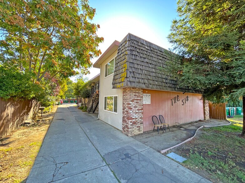 Primary Photo Of 518 N Church St, Lodi Apartments For Sale