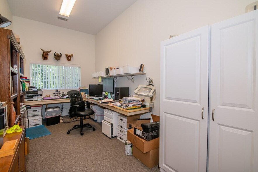 More Photos Of 171 Stanley Rd, Henrico General Retail For Sale