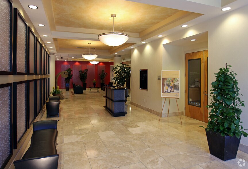 More Photos Of 410 Market St, Chapel Hill Office For Lease