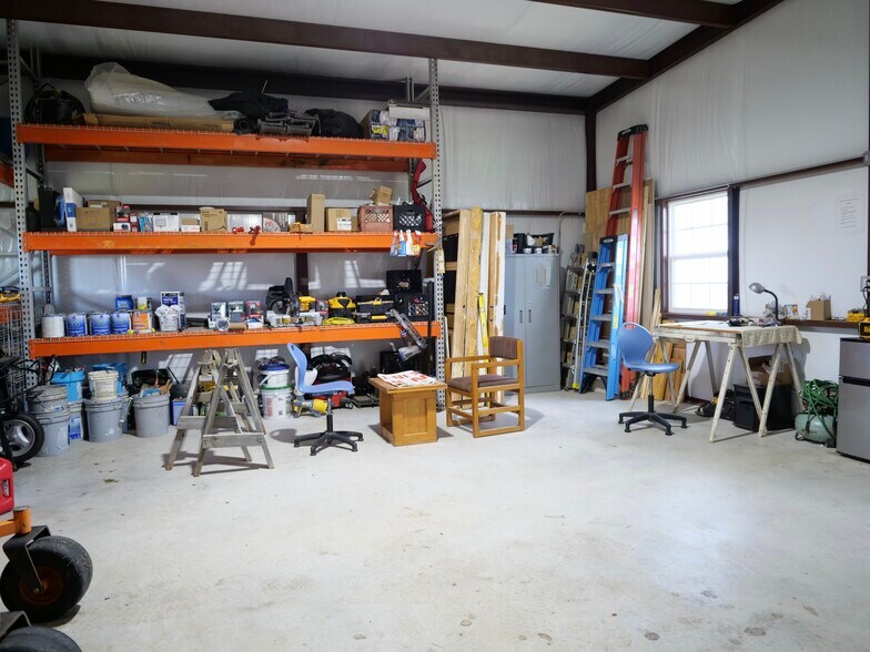 More Photos Of 4150 Highway 36 S, Brenham Shelter For Sale