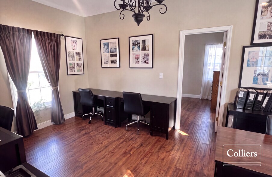 More Photos Of 235 Huger St, Charleston Storefront Retail Office For Sale
