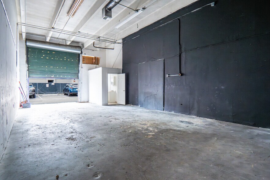 Primary Photo Of 7251-7309 NW 12th St, Miami Warehouse For Lease
