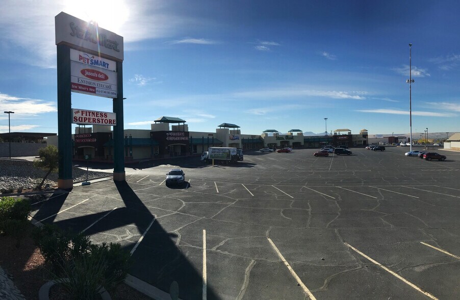 More Photos Of 7410 Remcon Cir, El Paso Land For Lease