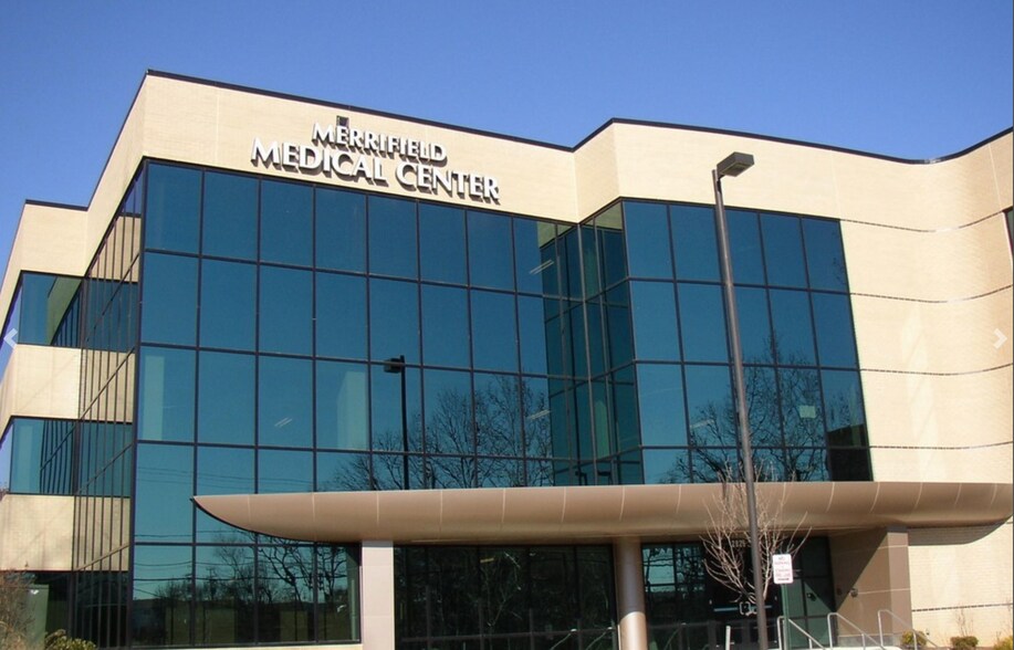 Primary Photo Of 2826 Old Lee Hwy, Merrifield Medical For Lease
