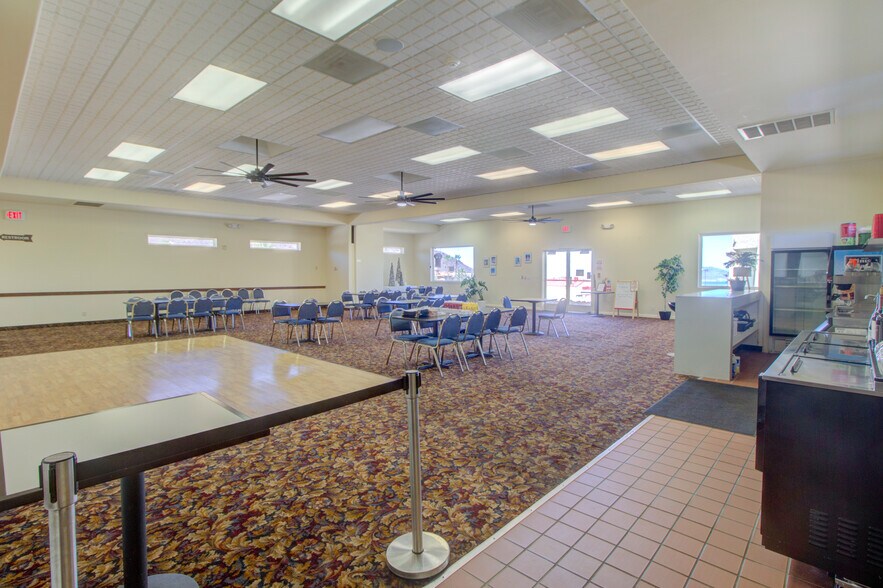 More Photos Of 110 Ville Dr, Boulder City Restaurant For Lease