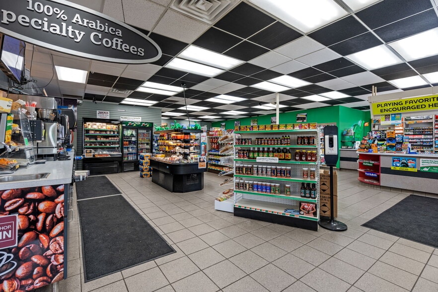 More Photos Of 1400 14th St NW, Austin Service Station For Sale