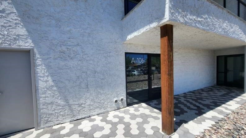 More Photos Of 5030 Paradise Rd, Las Vegas Unknown For Lease