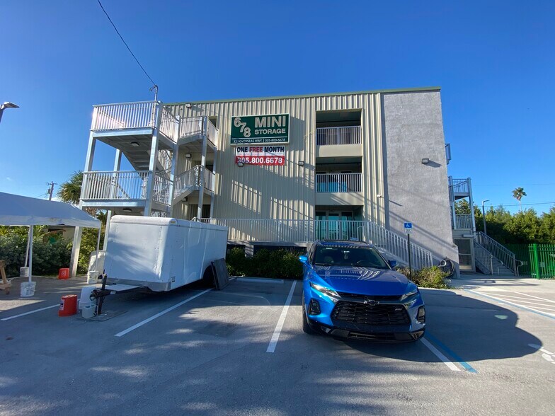 More Photos Of 323 Overseas Hwy, Key West Industrial For Sale