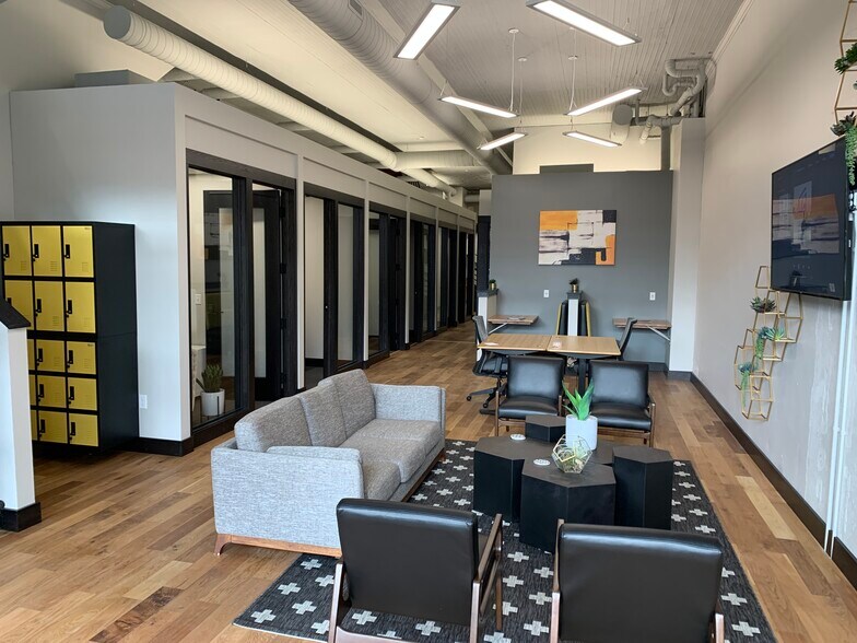 More Photos Of 703 W St Germain St, Saint Cloud Loft Creative Space For Sale