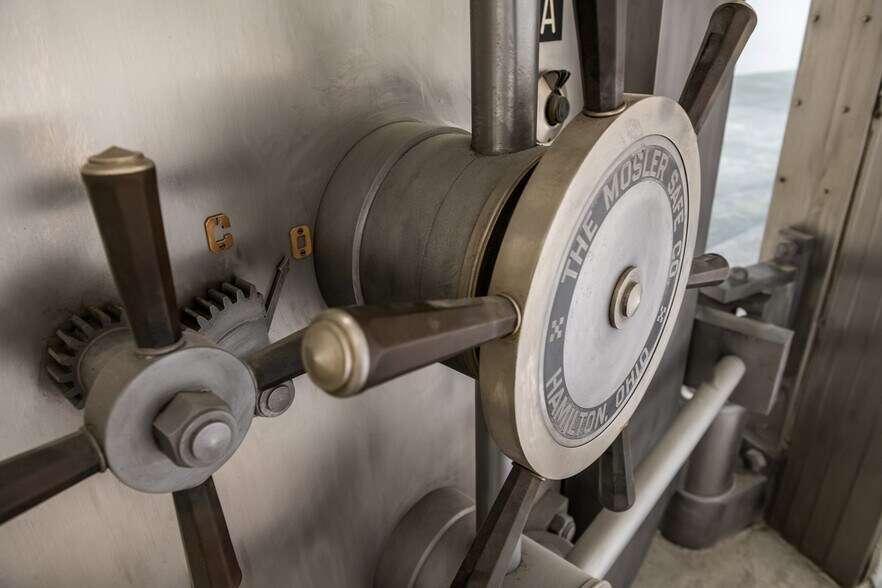 More Photos Of 1015 2nd Ave, Seattle Office For Lease