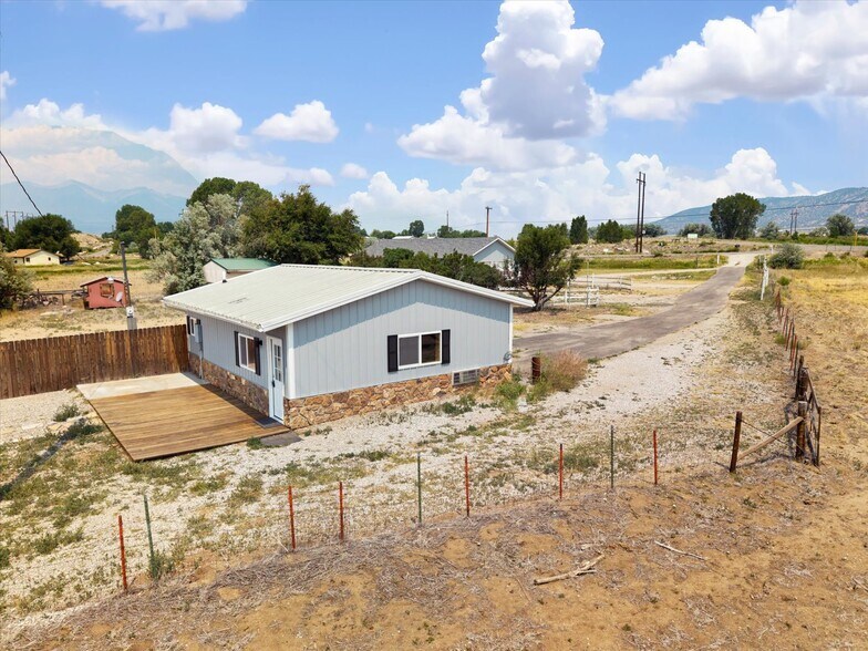 More Photos Of 7522 County Road 151, Salida Industrial For Sale