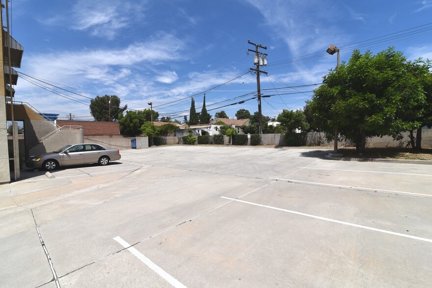 More Photos Of 1216 S Garfield Ave, Alhambra Office For Lease