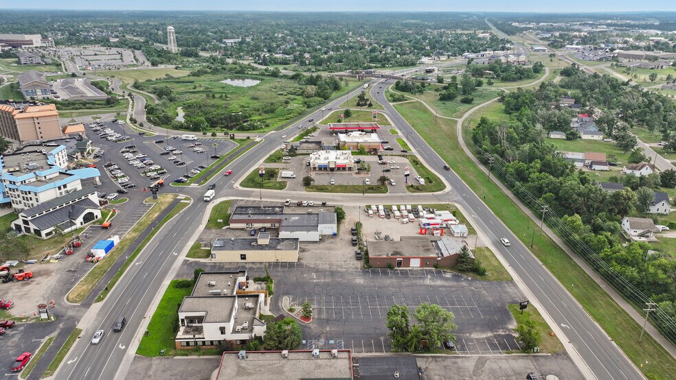 More Photos Of 824 Paul Bunyan, Bemidji Restaurant For Sale