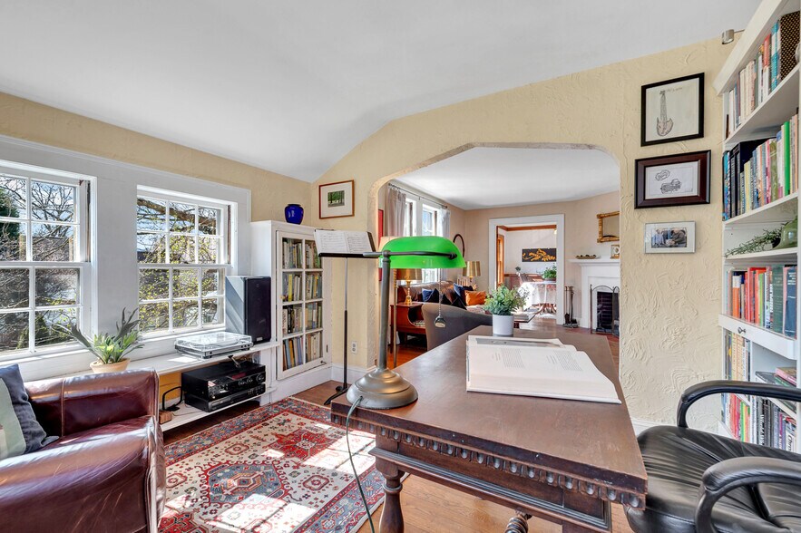 More Photos Of 126 Westbourne Ter, Brookline Multifamily For Sale