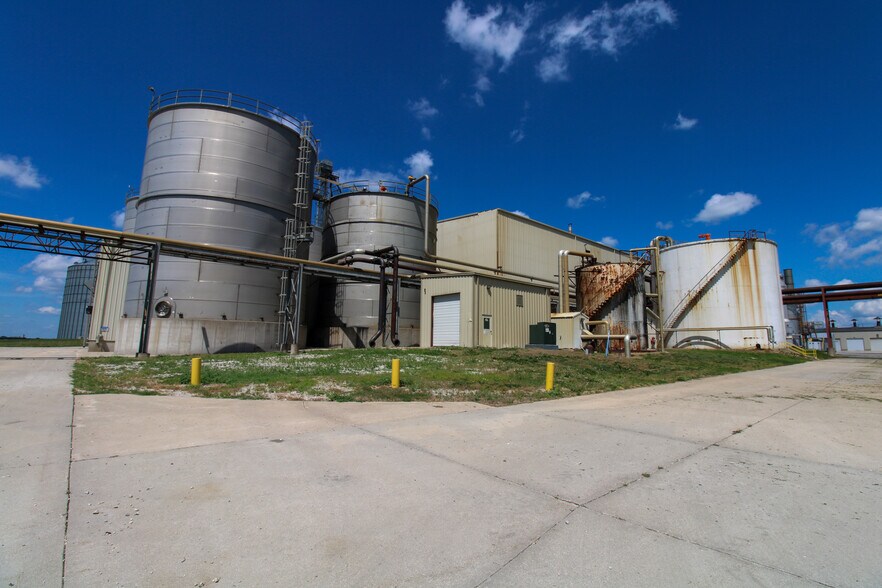 More Photos Of 6059 159th St, Galva Food Processing For Sale