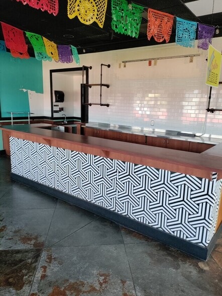 More Photos Of 29835 US Highway 19 N, Clearwater Restaurant For Lease