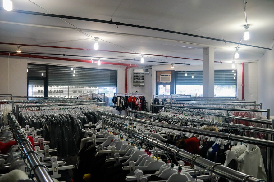 More Photos Of 119 Knickerbocker Ave, Brooklyn Apartments For Lease