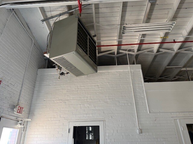 More Photos Of 4200 Upper Mount Vernon Rd, Evansville Manufacturing For Lease