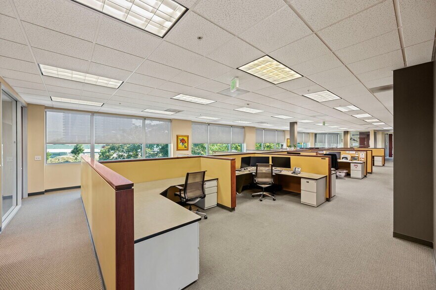 More Photos Of 200 N Almaden Blvd, San Jose Office For Lease