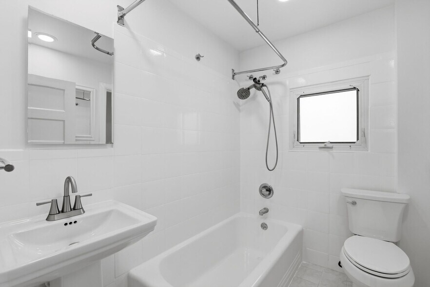 More Photos Of 25 Midland Ave, White Plains Specialty For Sale