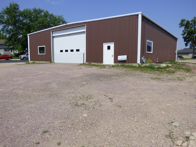 More Photos Of 111 2nd St, Winthrop Warehouse For Sale