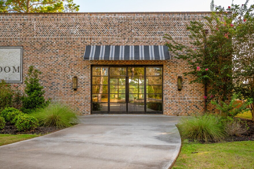 More Photos Of 25200 Bernard Rd, New Ulm Specialty For Sale
