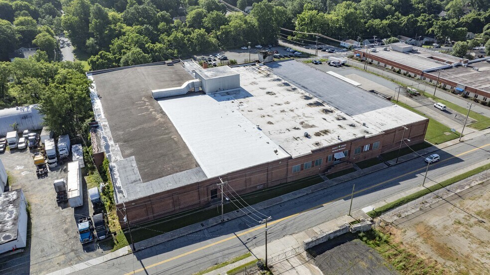 More Photos Of 1103 S Elm St, Greensboro Manufacturing For Sale