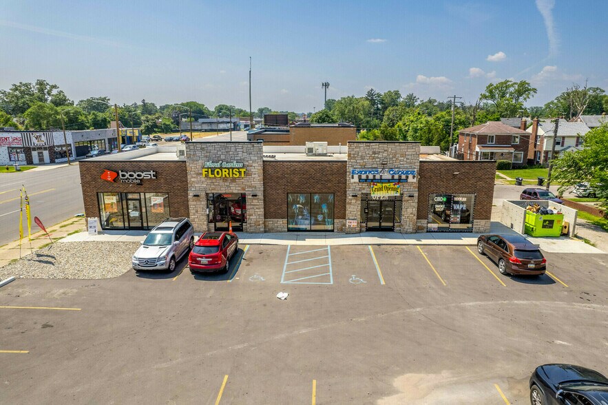 More Photos Of 12730 W 7 Mile Rd, Detroit Freestanding For Sale
