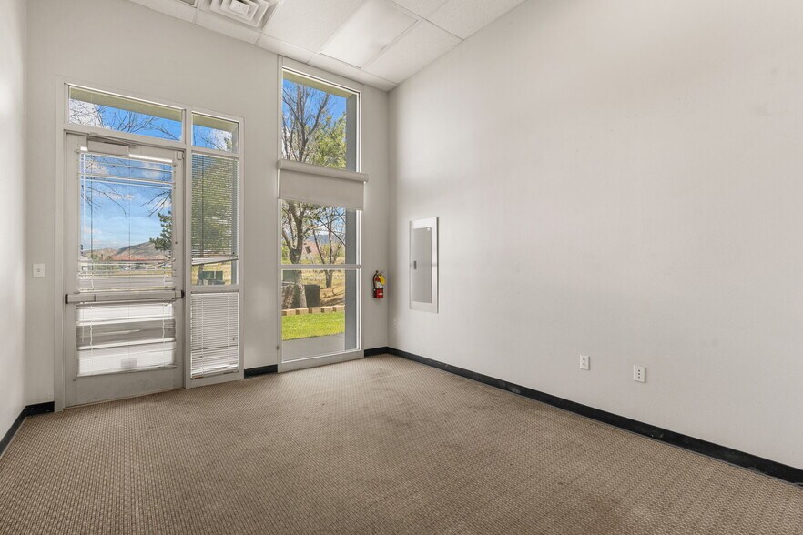 More Photos Of 1166 S Sage Dr, Cedar City Storefront For Lease