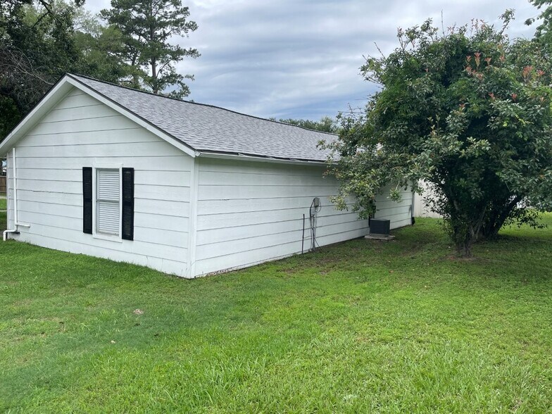 More Photos Of , Spring Unknown For Sale