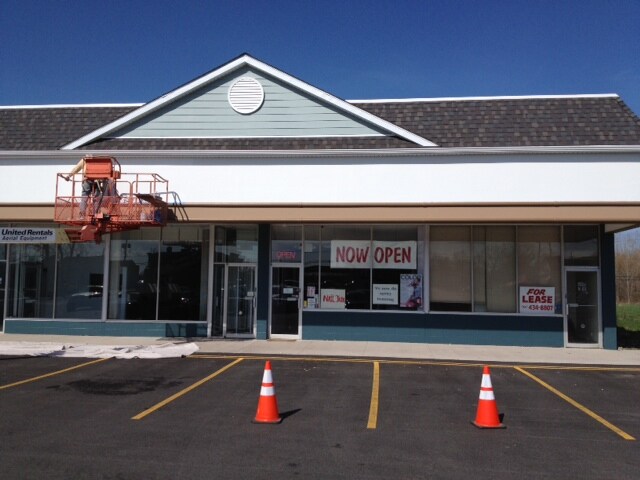 More Photos Of 5714 S Transit St, Lockport Unknown For Lease