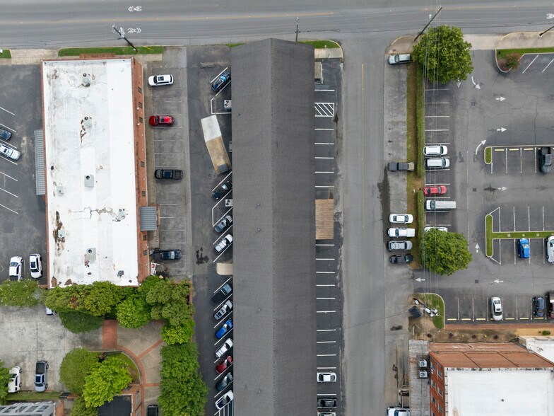 More Photos Of 200 E 2nd Ave, Rome Warehouse For Lease