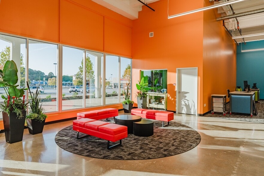 More Photos Of 2000 Brittain Rd, Akron Unknown For Lease