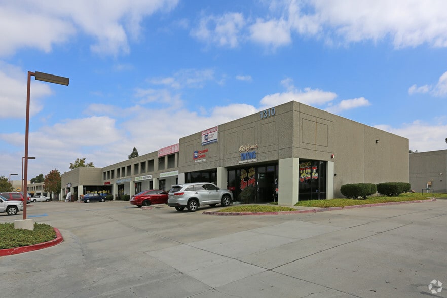 More Photos Of 1334 N Melrose Dr, Vista Unknown For Lease
