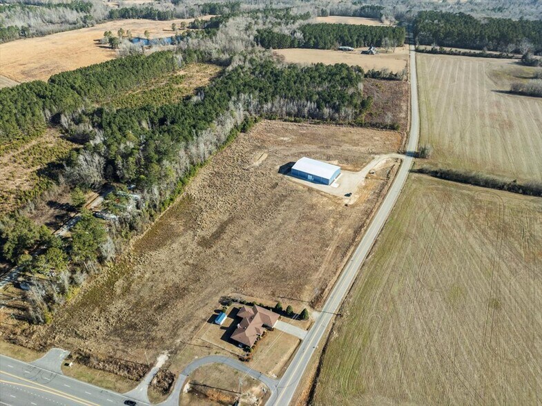 More Photos Of 3345 Willow Creek Rd, Florence Flex For Lease