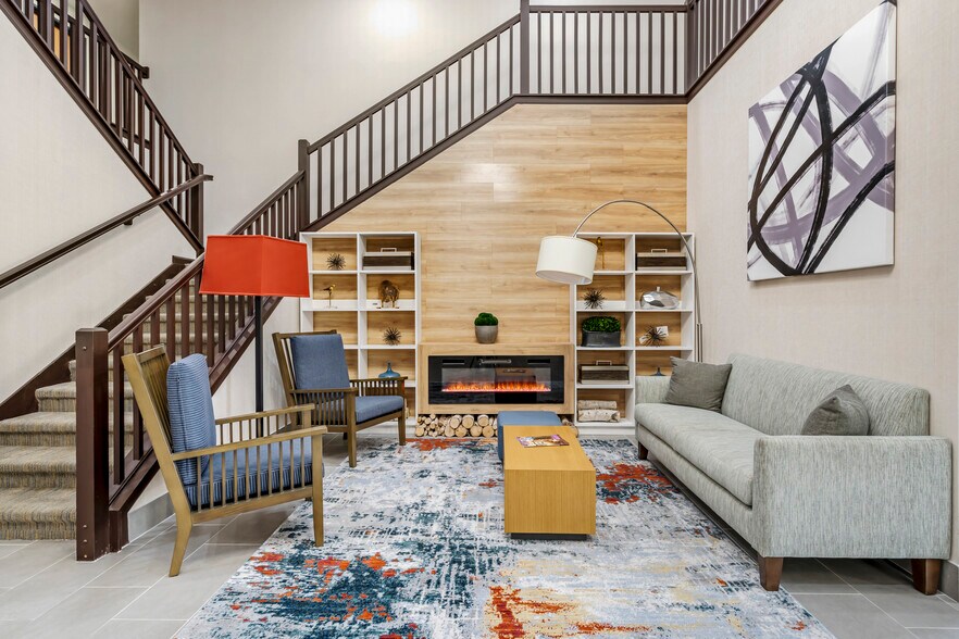 More Photos Of 1899 Winderly Ln, Pickerington Hotel For Sale