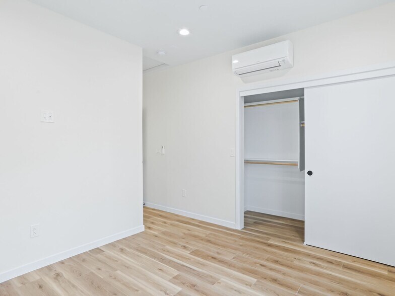 More Photos Of 4383 N Vancouver Ave, Portland Apartments For Sale