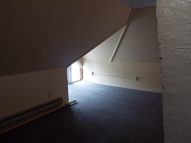 More Photos Of 518 S Lucas St, Iowa City Apartments For Sale