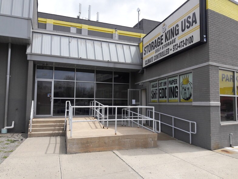 More Photos Of 838 Main Ave, Passaic Self Storage For Lease