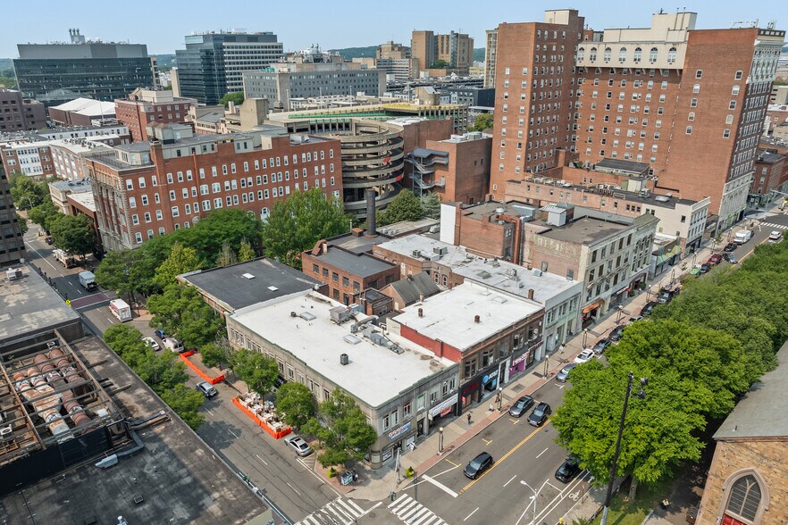 More Photos Of 942 Chapel St, New Haven Office For Sale