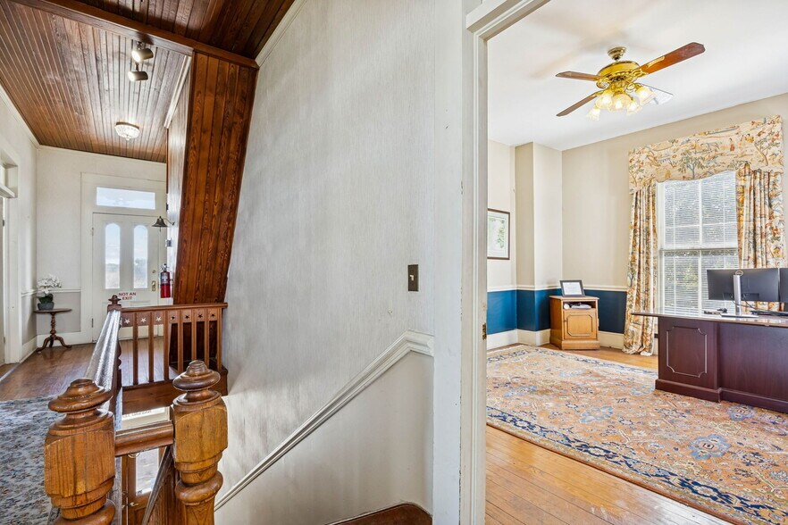 More Photos Of 501 N 3rd St, Fernandina Beach Office For Sale